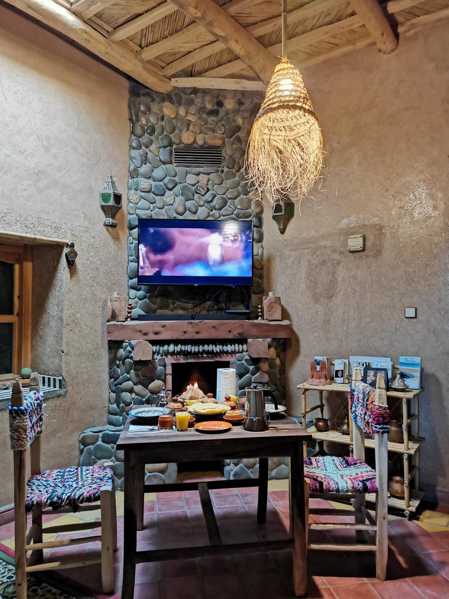 Maison D'Hote Tamatart - Homestay Kelaat-M'Gouna Exteriör bild