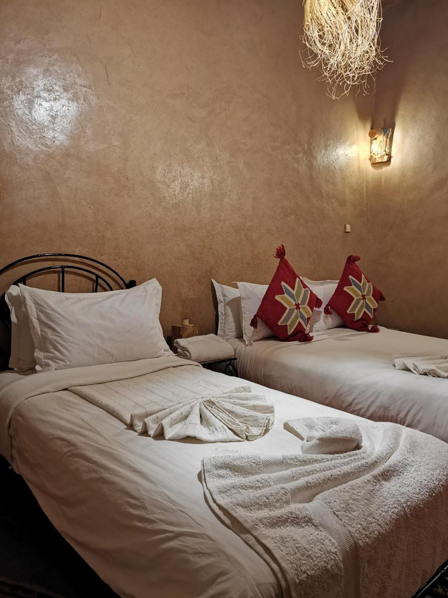 Maison D'Hote Tamatart - Homestay Kelaat-M'Gouna Exteriör bild