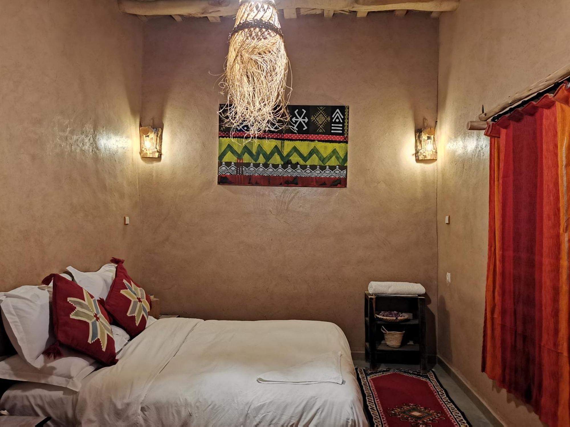 Maison D'Hote Tamatart - Homestay Kelaat-M'Gouna Rum bild